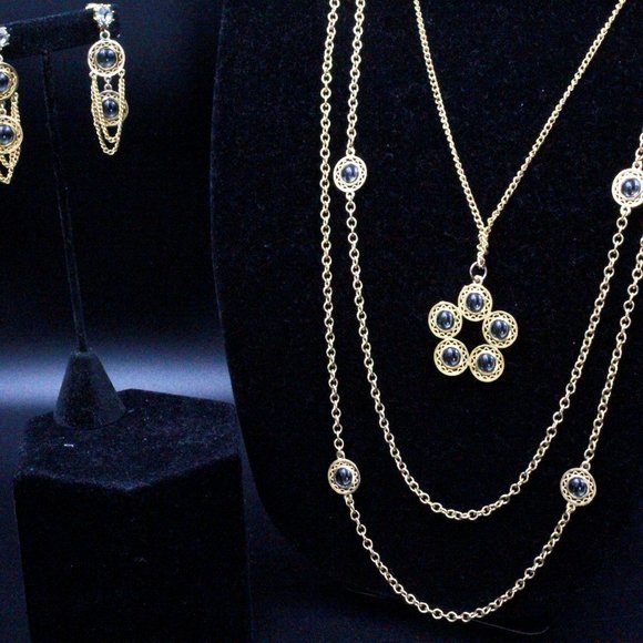 Celebrity NY Signed Designer Graduating Bezel Gold Tone Necklace Set - Picture 5 of 11